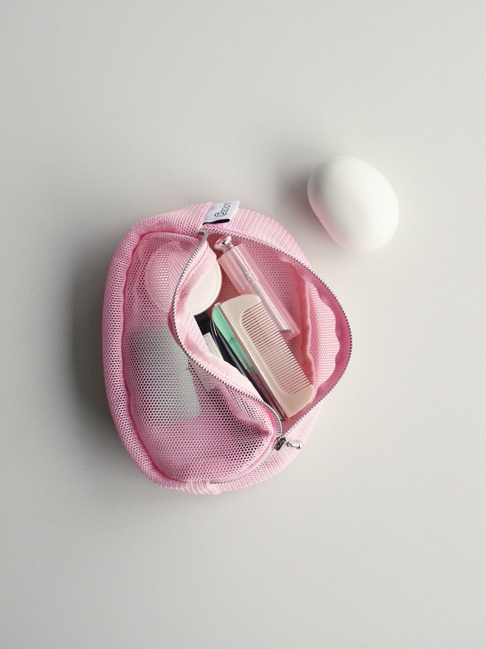 MESH POUCH PINK